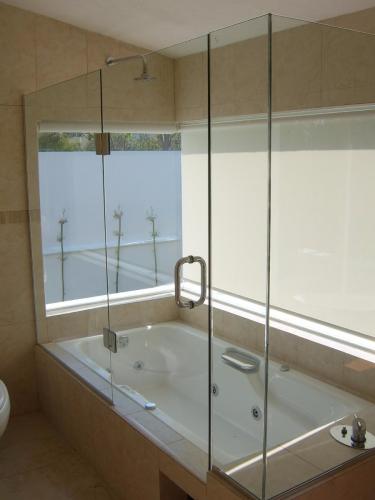 herrajes-para-cristal-templado